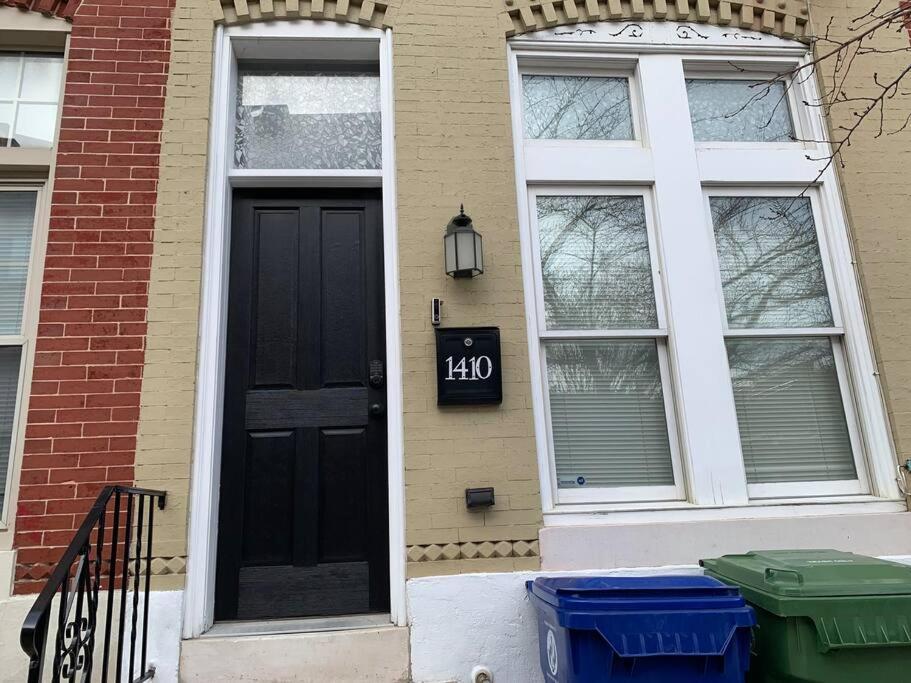 Upscale 2Bd/1.5Ba Townhome Mins To Jhh & Downtown Baltimore Eksteriør billede