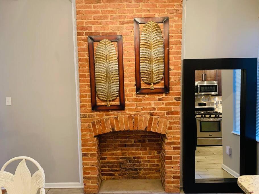 Upscale 2Bd/1.5Ba Townhome Mins To Jhh & Downtown Baltimore Eksteriør billede